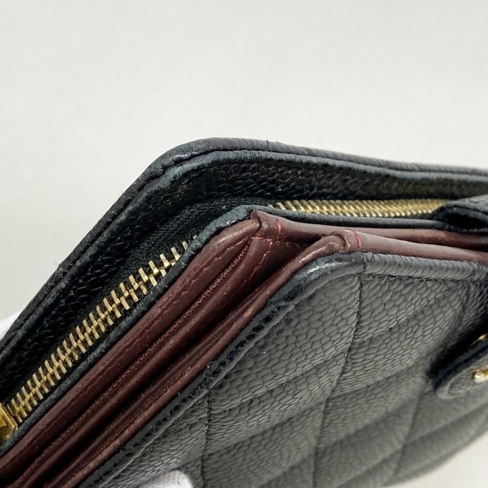 CHANEL Black Caviar Leather Wallet - Picture 5 of 11
